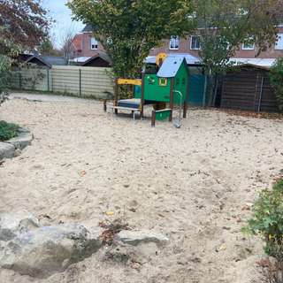 Spielplatz – Bild 3