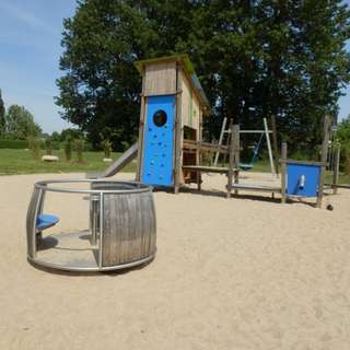 Spielplatz "Mittelstelle" – Bild 1