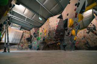 The Cave - Boulderhalle Wittlich – Bild 1