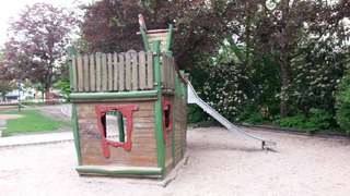 Entenskulpturen im Park – Bild 2