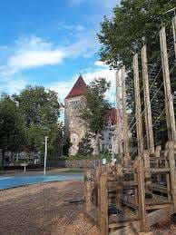 Place de jeux – Bild 1