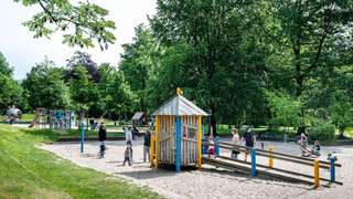 Spiel- und Bolzplatz Laubecks Weg – Bild 1