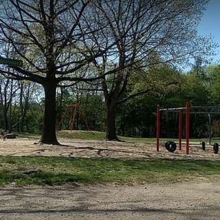 Spiel- und Bolzplatz Vierlinden – Bild 1