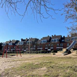 Spielplatz – Bild 2