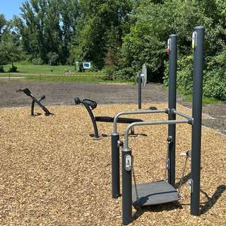 Spielplatz Am Autobahnsee – Bild 1