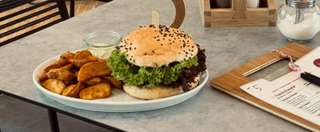 Café - Loewe-Hof – Bild 4