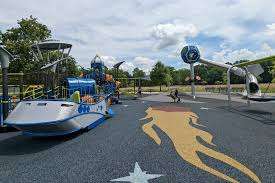 Saturn Playground – Bild 2
