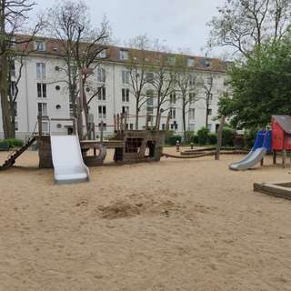 Prälat-Otto-Müller-Platz – Bild 1