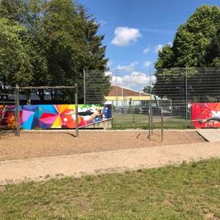 Spielplatz – Bild 2