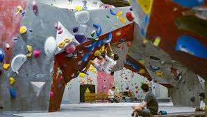 Boulderz Etobicoke Climbing Centre – Bild 1