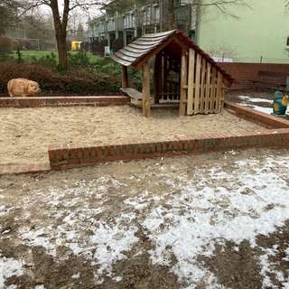 Spielplatz – Bild 6