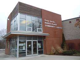 Doug Snooks Eagle Place Community Centre – Bild 1