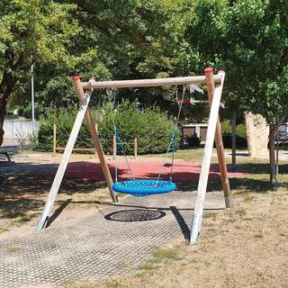 Kimpolunger Spielplatz – Bild 1