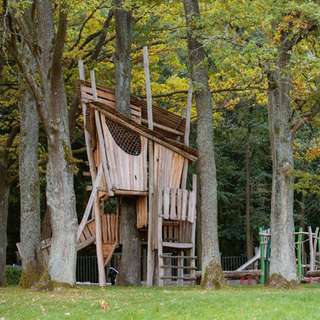 Spielplatz Tiergarten – Bild 1
