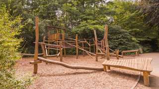 Spielplatz Im Schlosspark – Bild 2