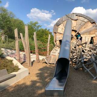 Wasserspielplatz – Bild 1