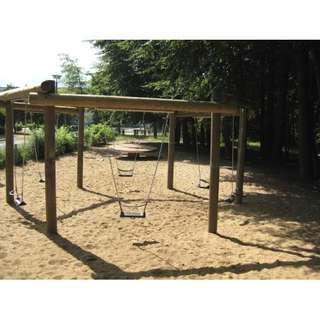Spielplatz – Bild 1