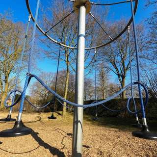 Spielplatz – Bild 5