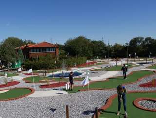 Minigolf Arena Köln – Bild 1