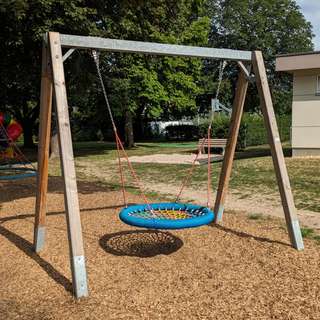 Spielplatz Lindach, Kettelerstrasse – Bild 5