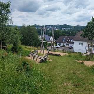 Spielplatz Kiefernweg/Eschenweg – Bild 4