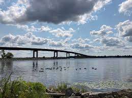 East Zwick's Centennial Park – Bild 1