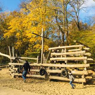 Spielplatz im Bremer Bürgerpark – Bild 1