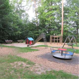 Waldspielplatz Tannenberg – Bild 1
