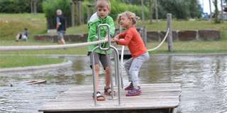 Spielplatz – Bild 2