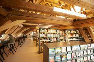 Stadtbibliothek im Österreichischen Schlösschen – Bild 2