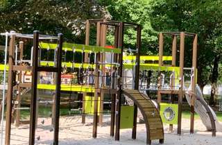 Spielplatz am Rhein – Bild 3
