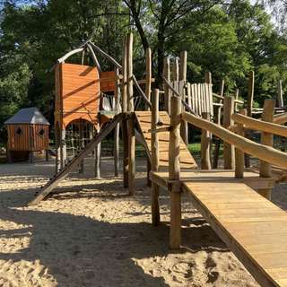 Kinderspielplatz – Bild 1