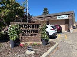 Spruce Grove Golden Age Club – Bild 1