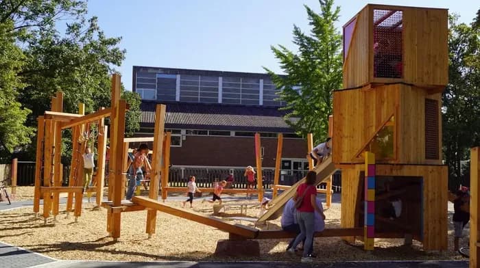 Spielplatz Mannheimer Straße – Bild 1