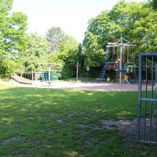 Kletterspielplatz bei der Ottelau Kita – Bild 4