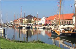 Hotel Das Brückenhaus - Schlafen Am Hafen – Bild 3