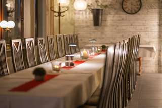 Rosenhof - Restaurant Bar und Terrasse – Bild 2