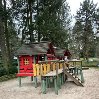 Spielplatz Lichtenplattenweg – Bild 3