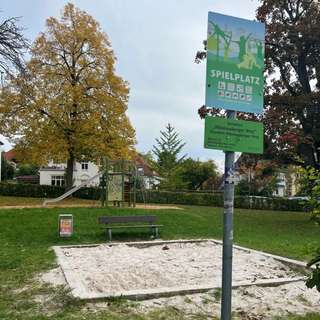 Spielplatz Nikolausberger Weg – Bild 1