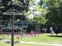 Place de jeux de la Mottaz – Bild 1