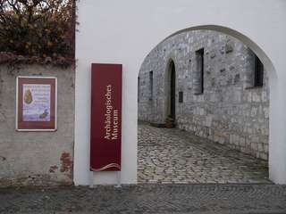 Archäologisches Museum – Bild 1