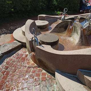 Wasserspielplatz – Bild 2