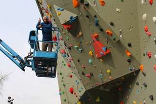 Kletteranlage bei der Paul Horn-Arena – Bild 5