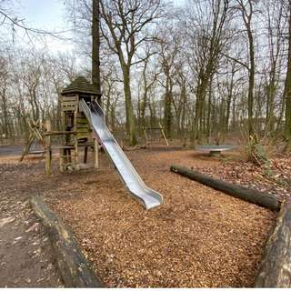 Park Spielplatz – Bild 1