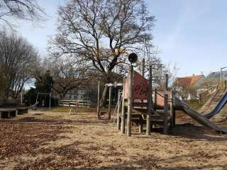 Spielplatz Märzenbaum – Bild 1