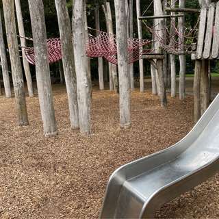 Spielplatz am Goetheplatz – Bild 1