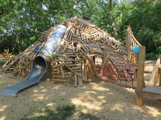 Spielplatz "Ameisenhausen" – Bild 1