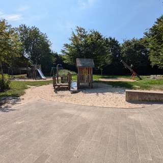 Spielplatz Zwi-Schulmann-Weg – Bild 1