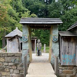 Spielplatz Schlesische Straße – Bild 1