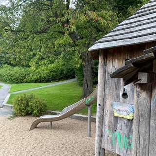 Spielplatz Schlesische Straße – Bild 4